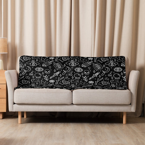 Witchy - Black - Sherpa blanket
